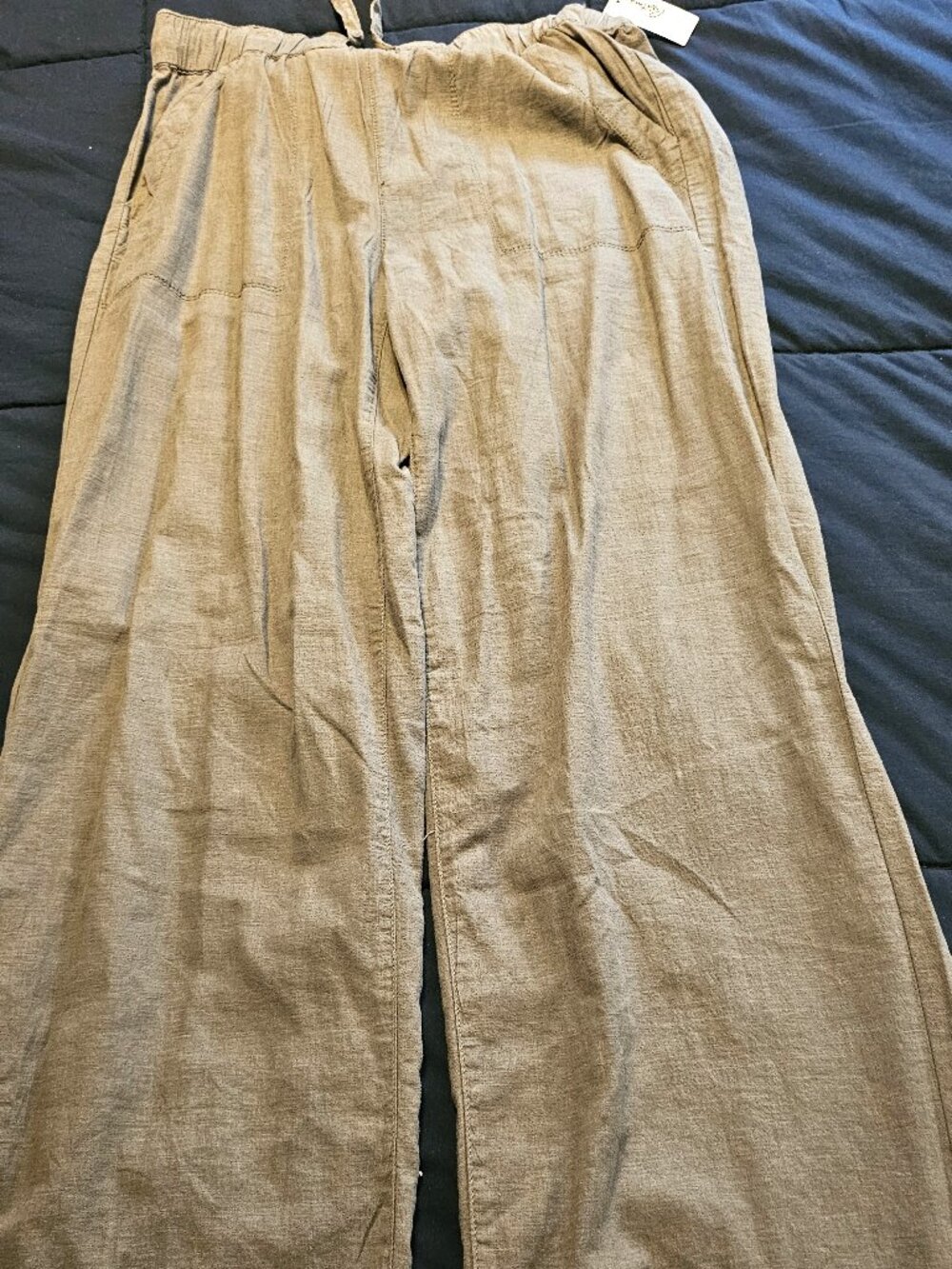 Gray wide leg pants Reitmans Size 8